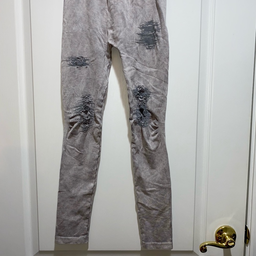 Nikibiki Leggins